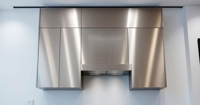 Armários em aço inox: a escolha ideal para durabilidade e estilo na sua cozinha